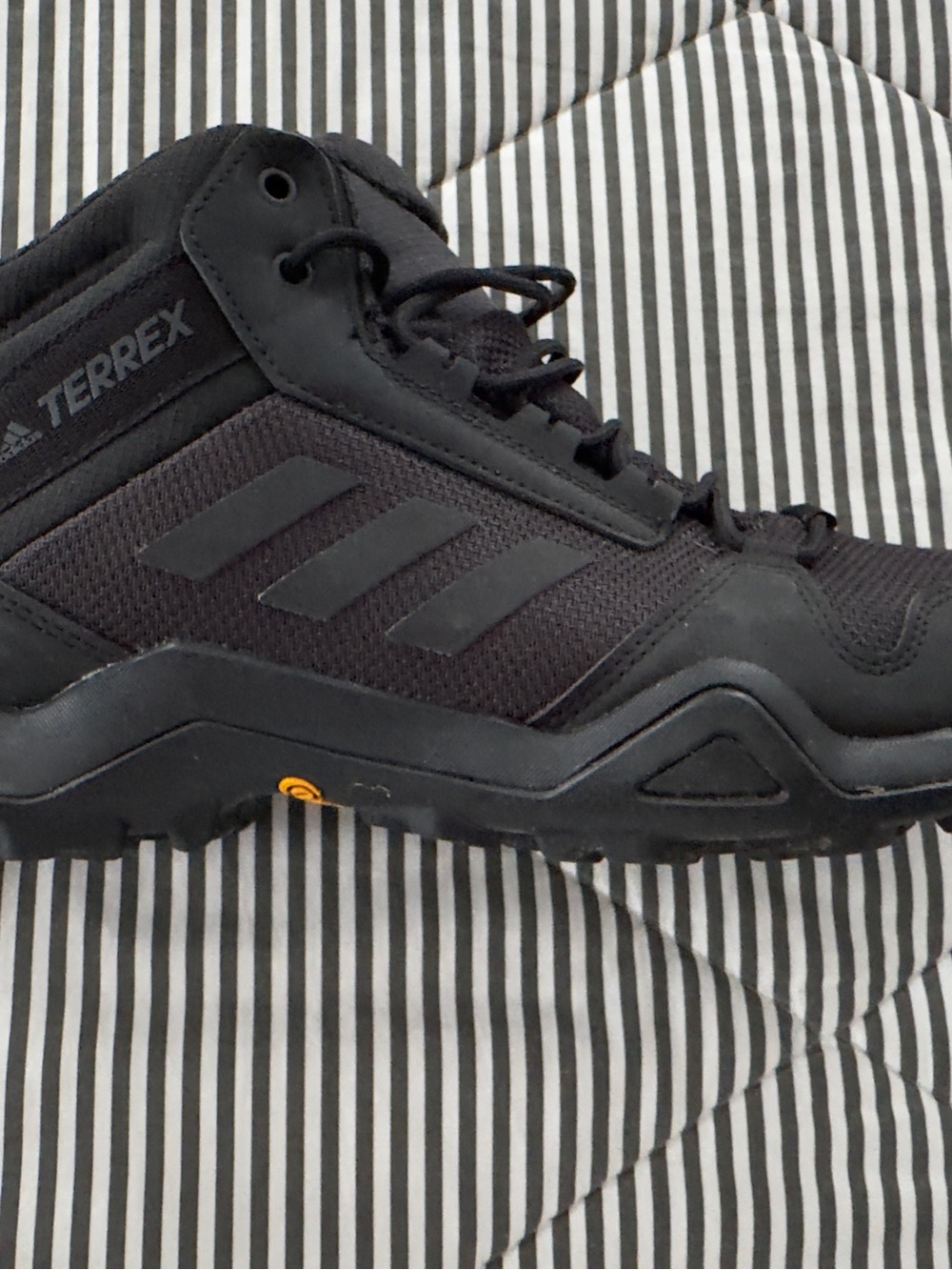 adidas Terrex Black Men's Athletic Trail Shoes GoreTex